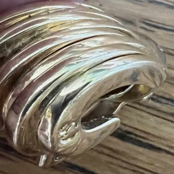 St. John Designer Clip-On Earrings Vintage Gold Plated - Picture 6 of 9